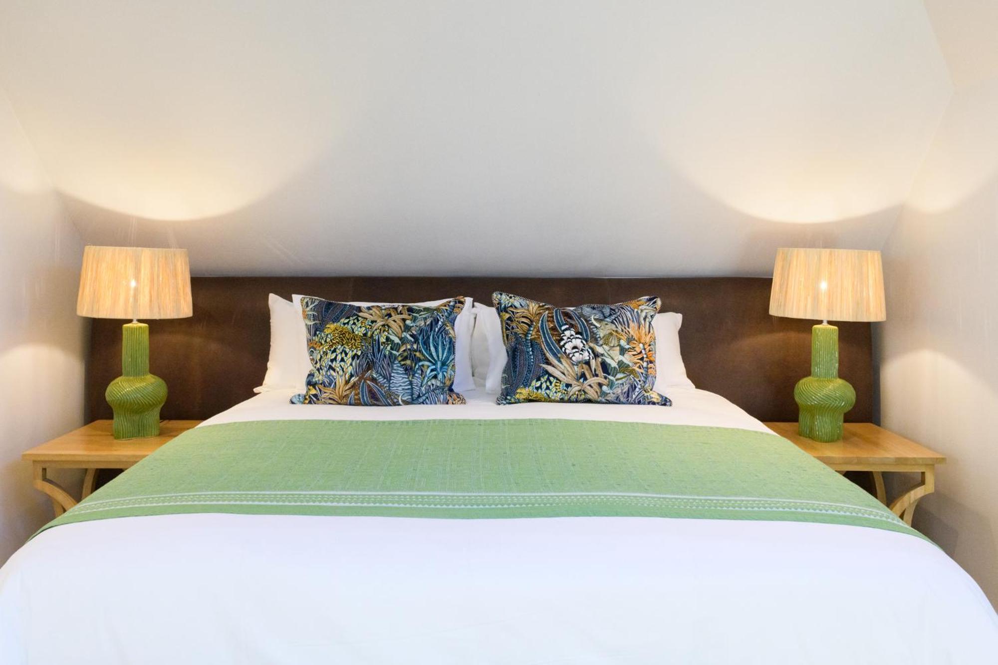 Luxury Apartments - Rozenhof Villa Stellenbosch Bagian luar foto